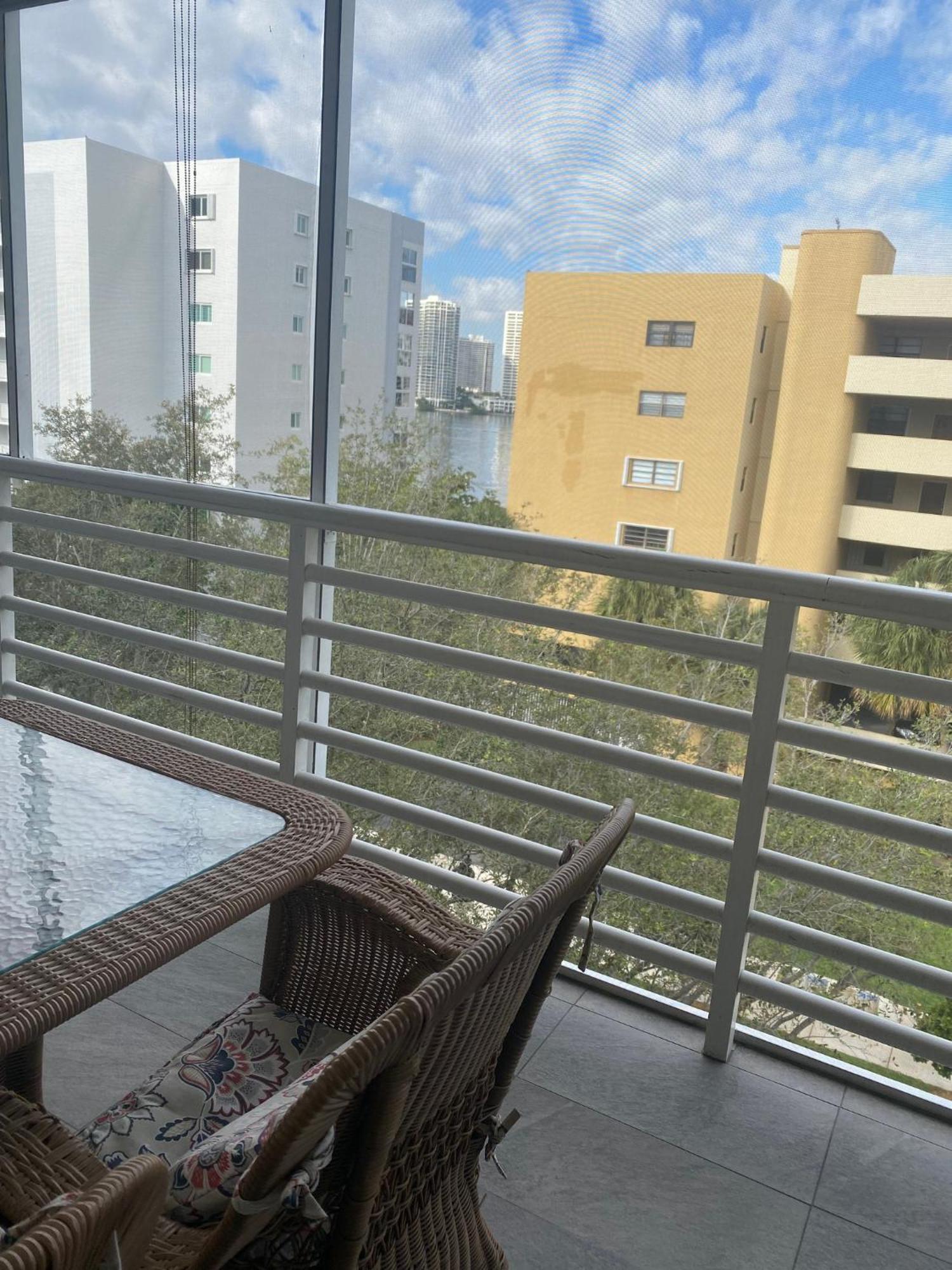Le Frontenac Villa Sunny Isles Beach Eksteriør billede